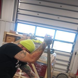 Meet your Posher, Kenneth